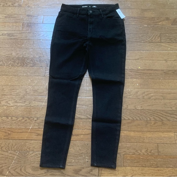 Old Navy Womens High-Waisted Wow Super-Skinny Jeans | 6 Petite | Black NEW!! - Picture 2 of 13